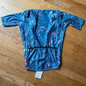 Unused cycling shirt, oil-spill pattern